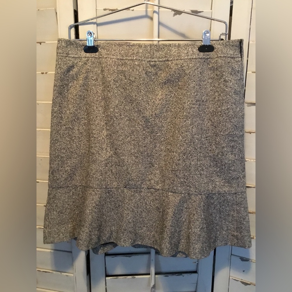 Ann Taylor Loft skirt